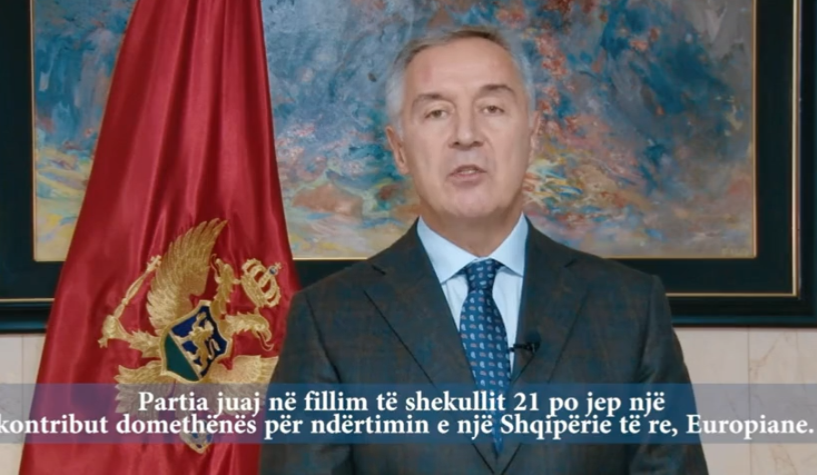 Gjukanoviç përshëndet Kongresin e Partisë Socialiste