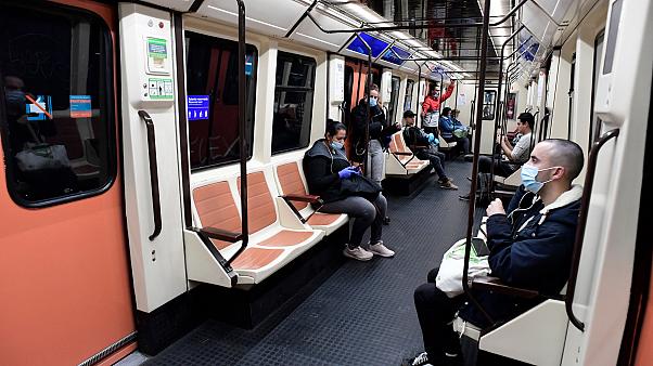 Spanja nga sot u lejon disa qytetarëve t’i rikthehen punës