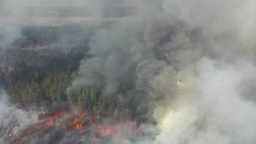 Zjarre afër Çernobilit