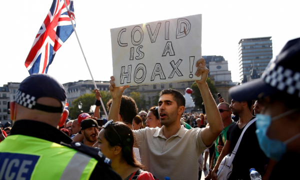 Londër, protestë kundër masave ndaj pandemisë
