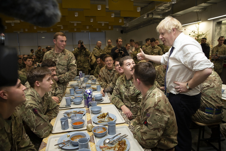 Britania me investimin më të madh ushtarak që nga Lufta e Ftohtë: Ç’synon Johnson pas Brexit-it?