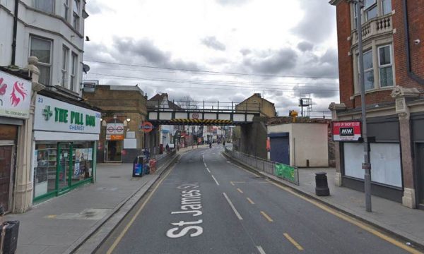 Britania e Madhe drejt një izolimi të ri kombëtar