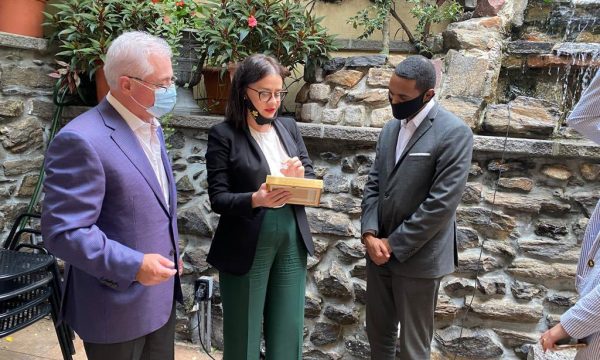 Torres premtoi se do ta ndjekë rrugën e Engel për çështjen shqiptare