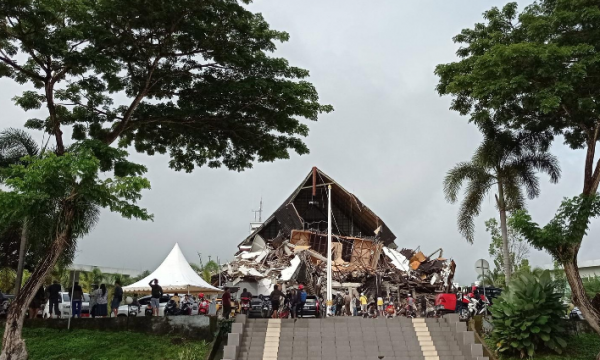 Tërmet në Indonezi, së paku 35 të vdekur