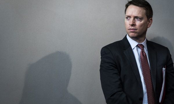 Jep dorëheqjen zv.këshilltari i Sigurisë Kombëtare të Shtëpisë së Bardhë