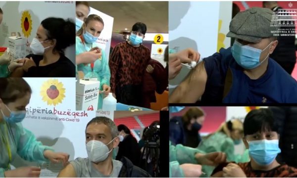 Dita e dytë e vaksinimit në “Air Albania Stadium”