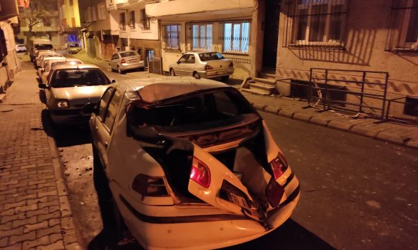 Stuhi e fortë godet Stambollin