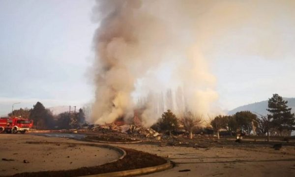 Shpërthim i fuqishëm, shkatërrohet plotësisht hoteli