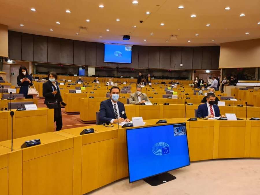 Konjufca: Mosliberalizimi i vizave zvogëlon frymën e vlerave evropiane në Kosovë