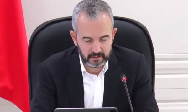 KQZ nuk regjistron Berishën në zgjedhje, LSI në zgjedhje me Nard Ndokën