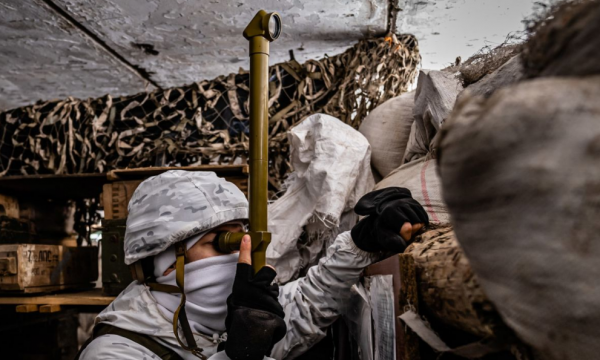 Në vijën e frontit, ukrainasit përgatiten për sulm të mundshëm