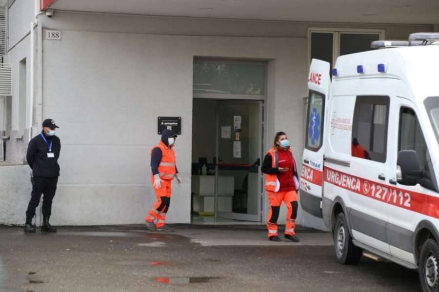 Katër të vdekur nga koronavirusi të dielën në Shqipëri