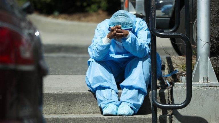 SHBA-ja regjistron 902 639 vdekje nga Covid-19