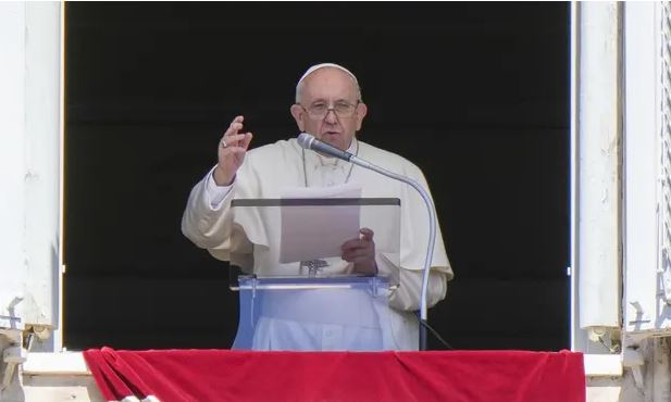 Dita e Pashkëve/ Papa Françesku përsërit thirrjen për armëpushim: Ndaleni luftën në Ukrainë, lehtësoni vuajtjet e njerëzve të shkatërruar