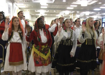 Betohen 35 vullnetarë amerikanë të Korpusit të Paqes, do shërbejnë në arsim, shëndetësi e bashki! Wisner: Do të keni shumë për të mësuar nga shqiptarët