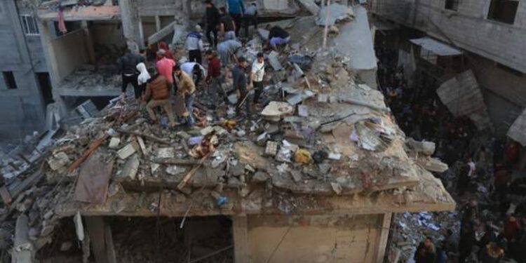 Rikthehen shërbimet telefonike në Gaza