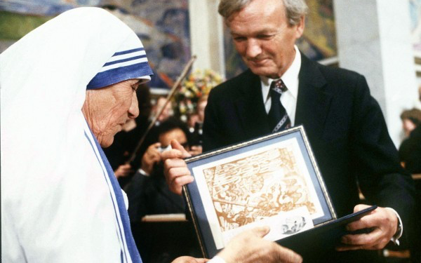 E njohu e gjithë bota, 44 vjet më parë Shën Terezës iu nda çmimi Nobel për paqe