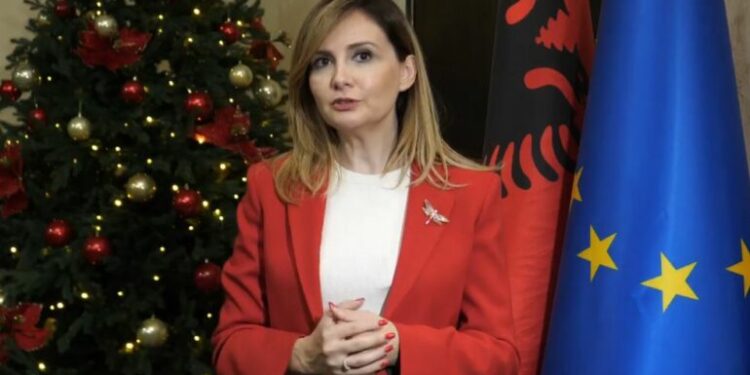 Ndërrimi i viteve, Jorida Tabaku: Të ndërtojmë një Shqipëri më të mirë dhe që nuk ka hijet e të shkuarës