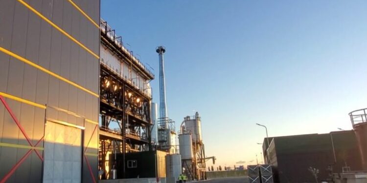 15 urdhërarreste për inceneratorin e Tiranës/ 6 zyrtarë dhe ish-zyrtarë të ndaluar, 3 persona në kërkim, 6 në “arrest shtëpie”