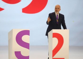 Marrëdhëniet me Greqinë, Rama mesazh Athinës nga Kongresi i PS: S’mendoj se fqinjët do i vënë tapën e Vetos shishes së hapur me aq përkushtim, por nëse ndodh…