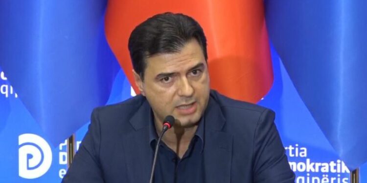 “Pse dolët publikisht vetëm pas arrestimit të Berishës?” Basha: Nuk jam pjesë e telenovelës, këto muaj isha duke…