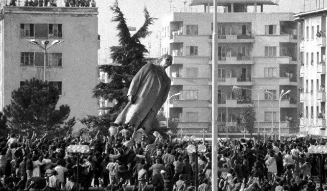 20 shkurt, Dita e Kujtesës Kombëtare – Rithemelimi fton qytetarët në protestë