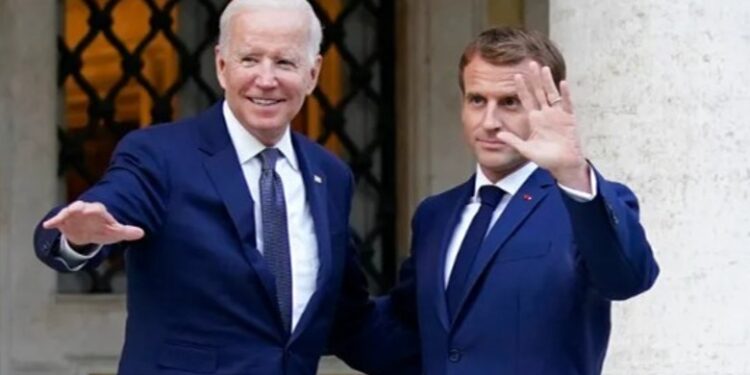 Gafa e re e Joe Biden, ngatërron Macron me ish-presidentin francez Mitterrand