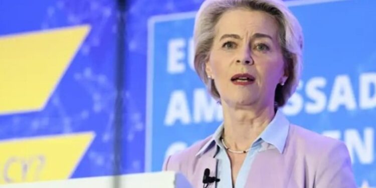 Fermerët arrijnë fitoren e parë pas protestave, Ursula von der Leyen tërheq ligjin për reduktimin e pesticideve në BE