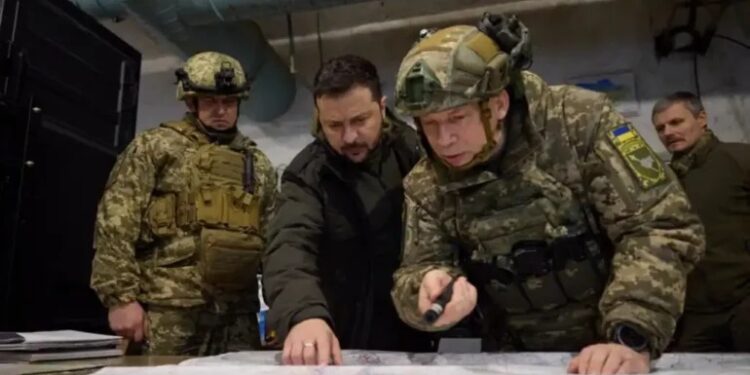 Zelensky e emëroi në krye të ushtrisë, komandanti i ri Syrskyi: Fitorja e Ukrainës varet nga…