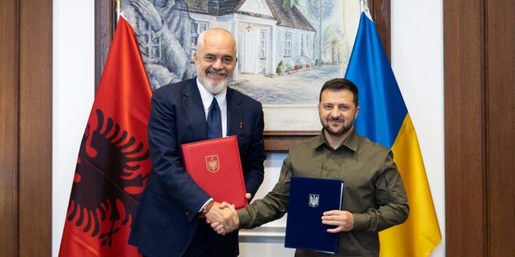 I pranishëm edhe Volodymir Zelensky, zbulohen datat e Samitit për Ukrainën në Tiranë