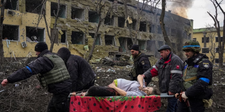 Tragjedia e luftës ruse në Ukrainë mbërrin në skenën e çmimeve “Oscar”! “20 ditë në Mariupol” në garë për titullin e dokumentarit më të mirë