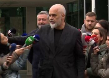 Bojkot! Në Shqipëri dhunohet në çdo formë media dhe fjala e lirë