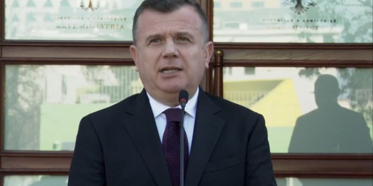 Balla del bllof me ekstradimet/ Bruno Çobo: Erdha me dëshirë nga Dubai!