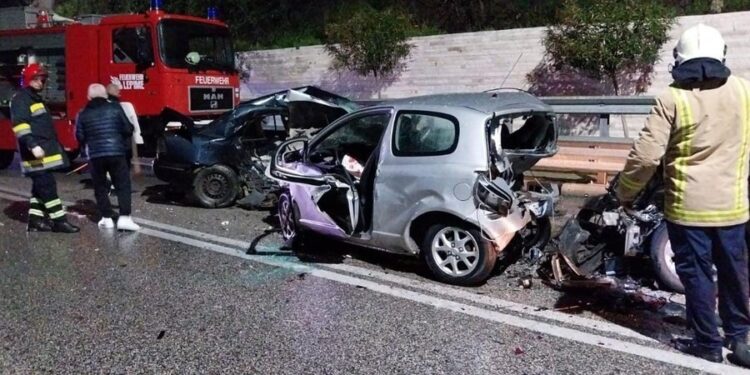 Aksident tragjik në Tepelenë, humbin jetën 4 persona