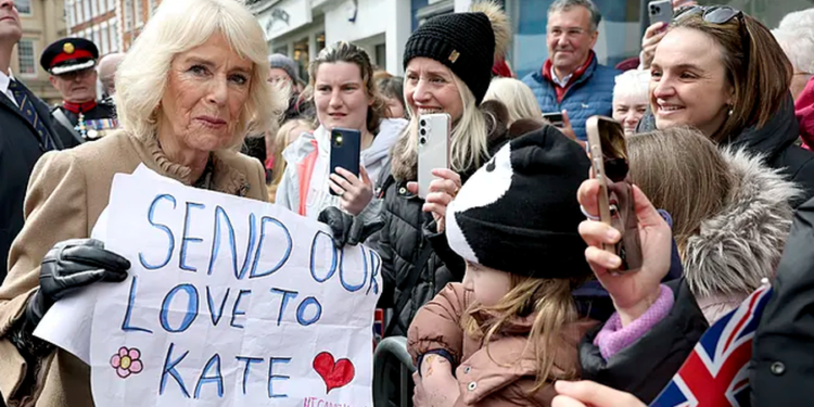 Princesha u diagnostikua me kancer, Camilla thyen heshtjen për gjendjen e Kate Middleton