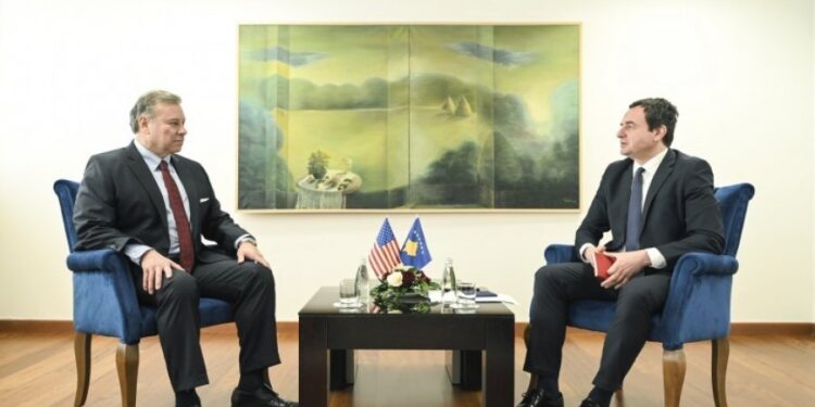 “Asnjë garanci nga Kurti për Asociacionin”, Escobar paralajmëron se Kosova mund ta humbë një shans historik