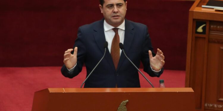 Porti i ri, Bylykbashi: Qeveria po u grabit shqiptarëve me një akt normativ 400 mln dollarë