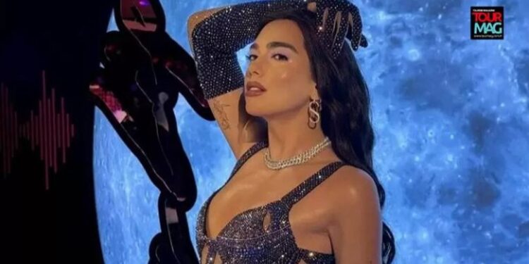 Dua Lipa statujë prej dylli në Turqi