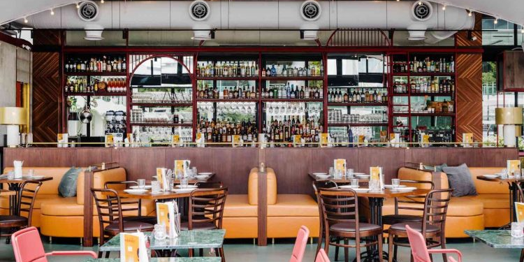 Rekord në Europë/ Biznesi i preferuar i shqiptarëve arrin 650 milionë euro, rritet sërish numri i kafeneve