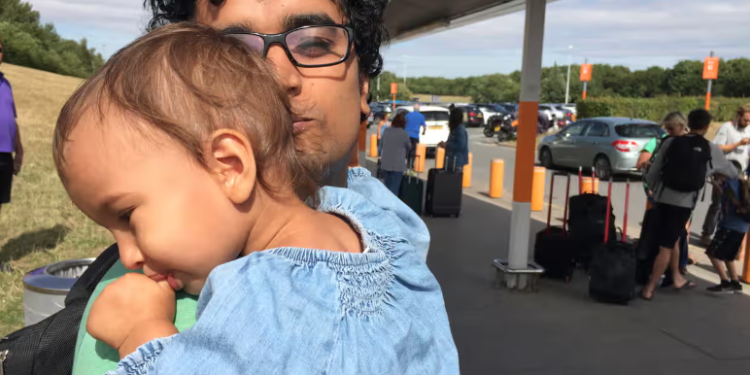 Rregullat e vizave në Mbretërinë e Bashkuar copëtuan familjen time – dhe për të tjerët si ne, do të përkeqësohet shumë