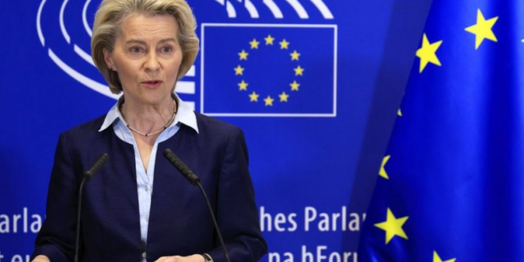 Von der Leyen njofton nisjen e një sërë kufizimesh tregtare kundër Kinës