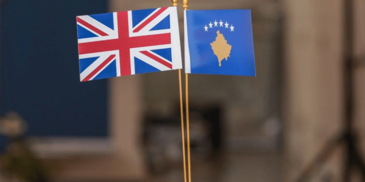 Hargreaves: Dua të shoh më shumë bashkëpunim në fushën e ekonomisë, ka potencial për investime edhe nga diaspora në Kosovë