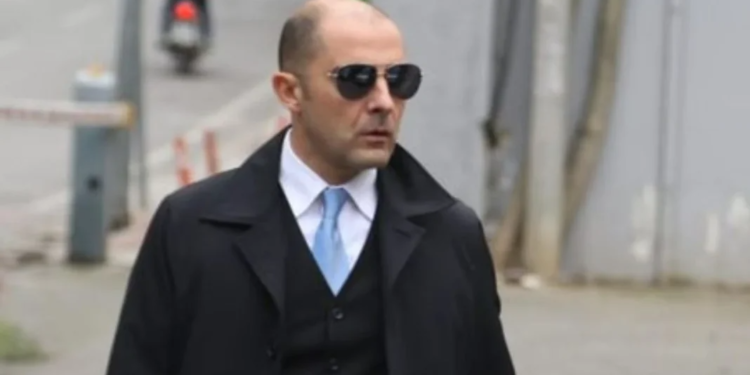 Sapo çoi fëmijën në kopsht, avokatit të Berishës iu bë pritë dhe e qëlluan me levë