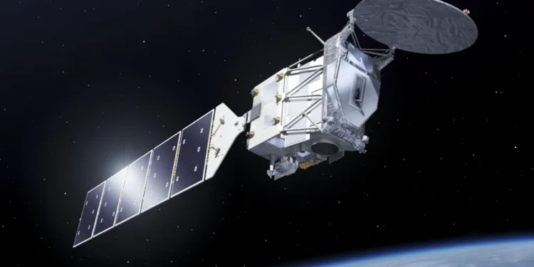 Satelit për të hetuar misterin e reve dhe klimës