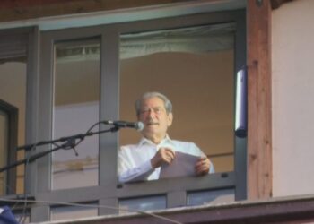 “Socialistët në stadium”, Berisha-tifozëve: Thërrisni në stadium “Rroftë kombëtarja, poshtë hajdutët”