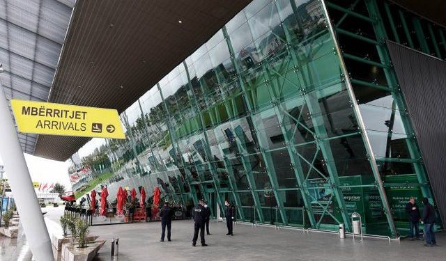 Zbardhet skema e kalimit në BE kundrejt ryshfetit, masa sigurie për 9 punonjësit e Aeroportit