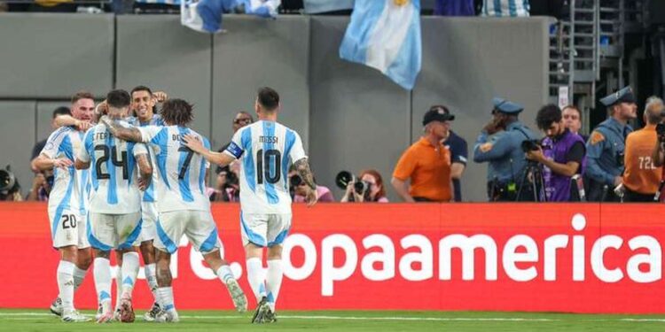 Ndalet ëndrra e Kanadasë, Argjentina shkon në finalen e Kupës së Amerikës