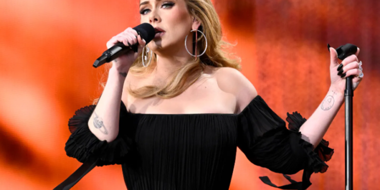 Këngëtarja britanike, Adele, do të shkëputet për një kohë të gjatë nga muzika
