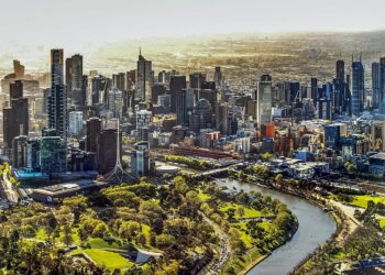 VIDEO/ Australia flet shqip, 30 mijë shqiptarë në kontinentin e largët