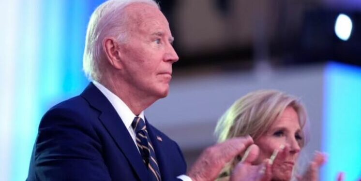 Analiza: Presidenti Biden përballë thirrjeve të reja për tërheqje nga gara për Shtëpinë e Bardhë